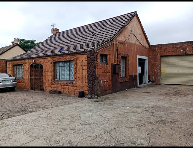 15 BEDROOM HOUSE FOR SALE IN PIETERMARITZBURG CENTRAL